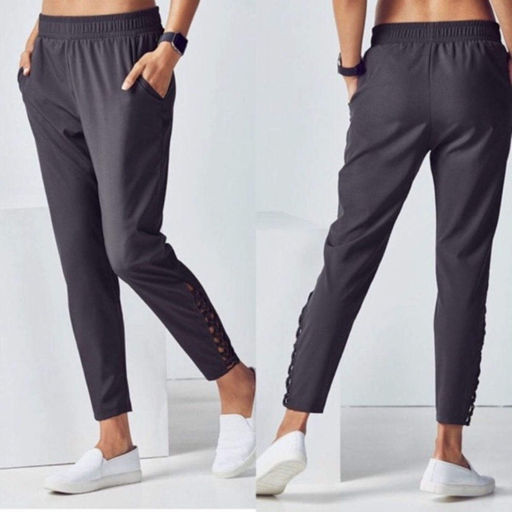 Fabletics M jogger cut pant M